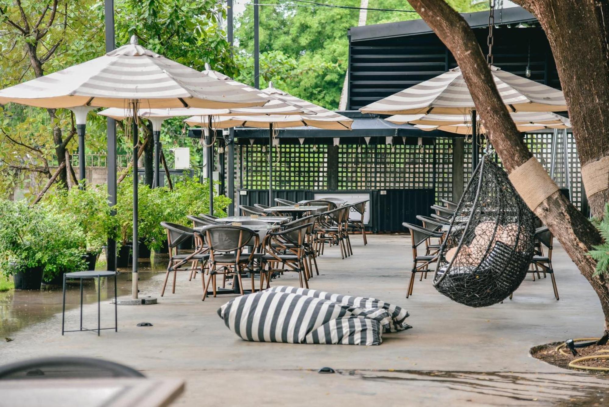 Macchiato Resort Savannakhet Opposite Thai Embassy ภายนอก รูปภาพ